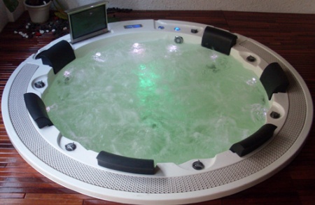 Гидромассажный бассейн Sunrans SR831